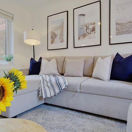 The Nook - Cosy Coastal Retreat Near Sandbanks Poole Esterno foto