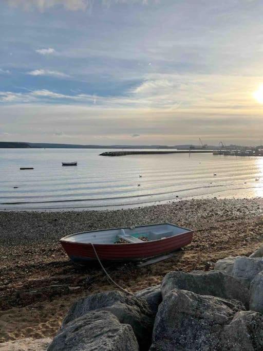 The Nook - Cosy Coastal Retreat Near Sandbanks Poole Esterno foto
